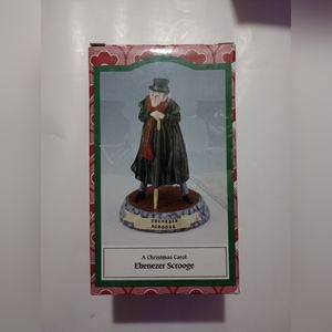 A Christmas Carol Ebenezer Scrooge Figurine 1993 Susan Safire Novelino